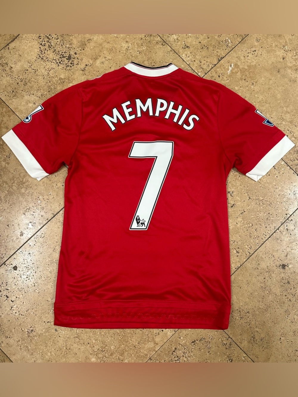 Official Adidas 2015-16 Manchester United home jersey, Memphis Depay #7